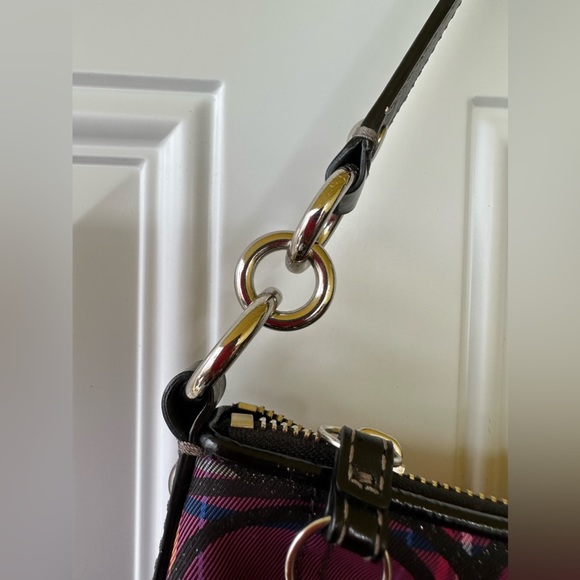 Coach Shoulder Bag - Picture 2 of 6